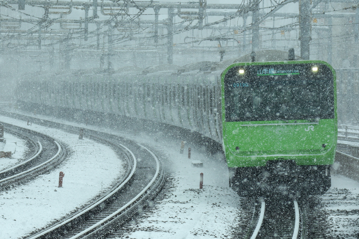 JR東日本  E235系 トウ39編成