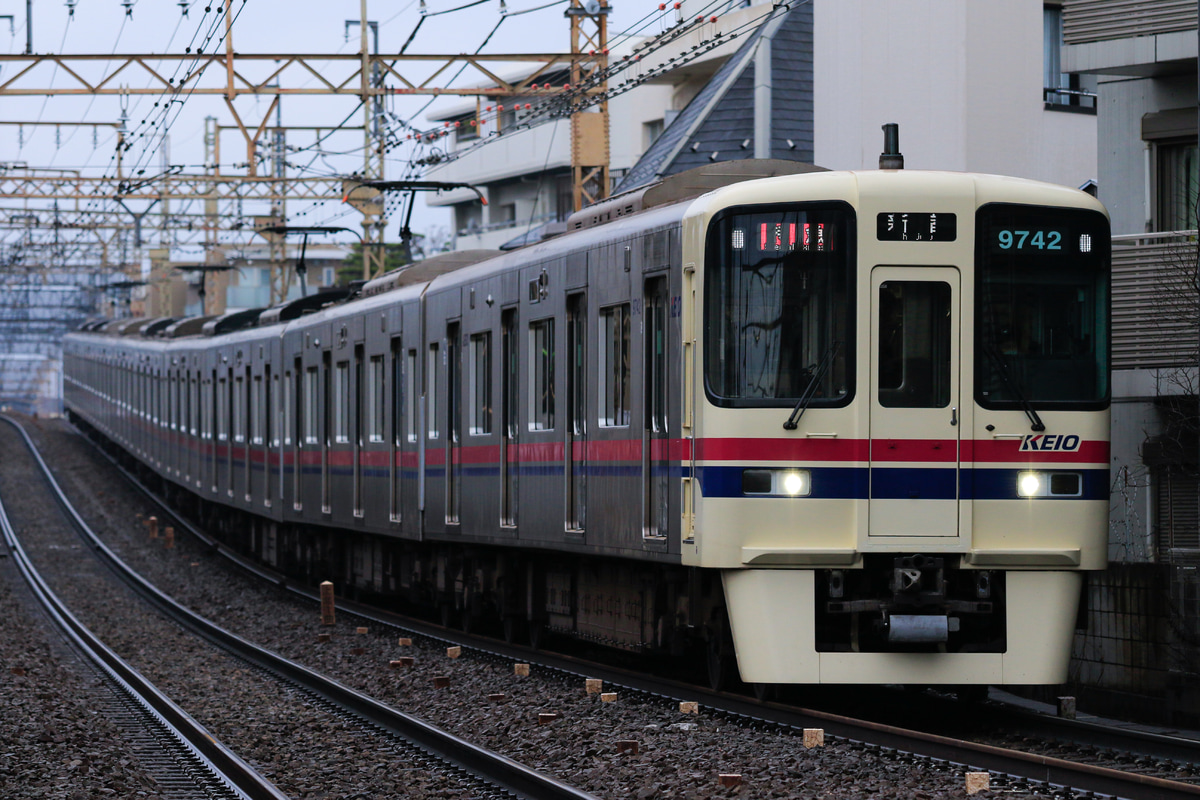京王電鉄 若葉台検車区 9000系 9742F