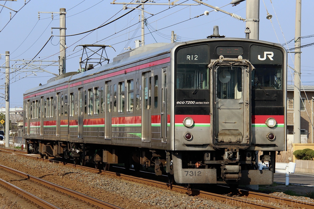 JR四国 高松運転所 7200系 R12