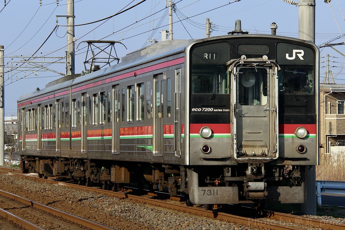 JR四国 高松運転所 7200系 R11