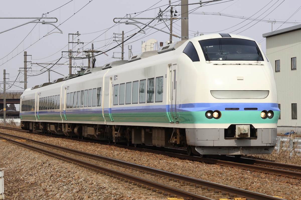 JR東日本 新潟車両センター E653系 ニイH-202編成