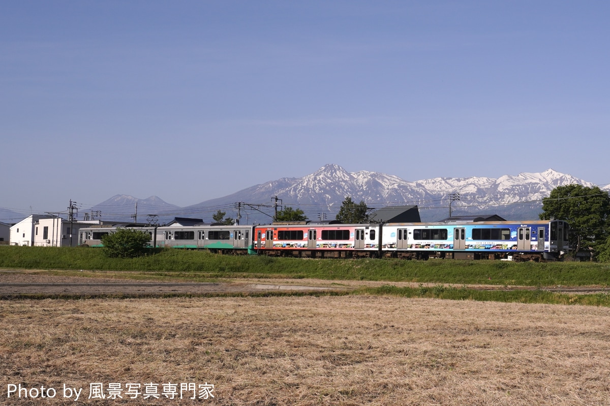 えちごトキめき鉄道 直江津運転センター ET127系 V5編成