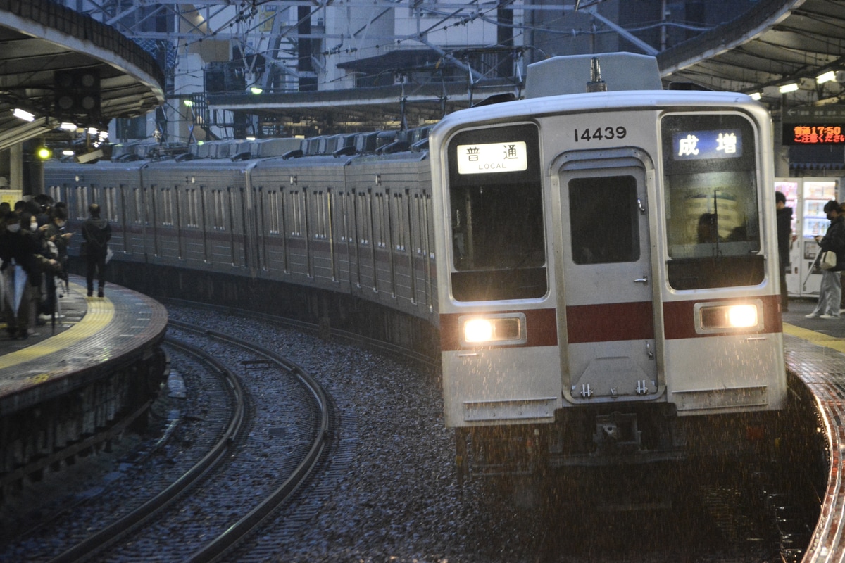 東武鉄道 森林公園検修区 10030型 11439F