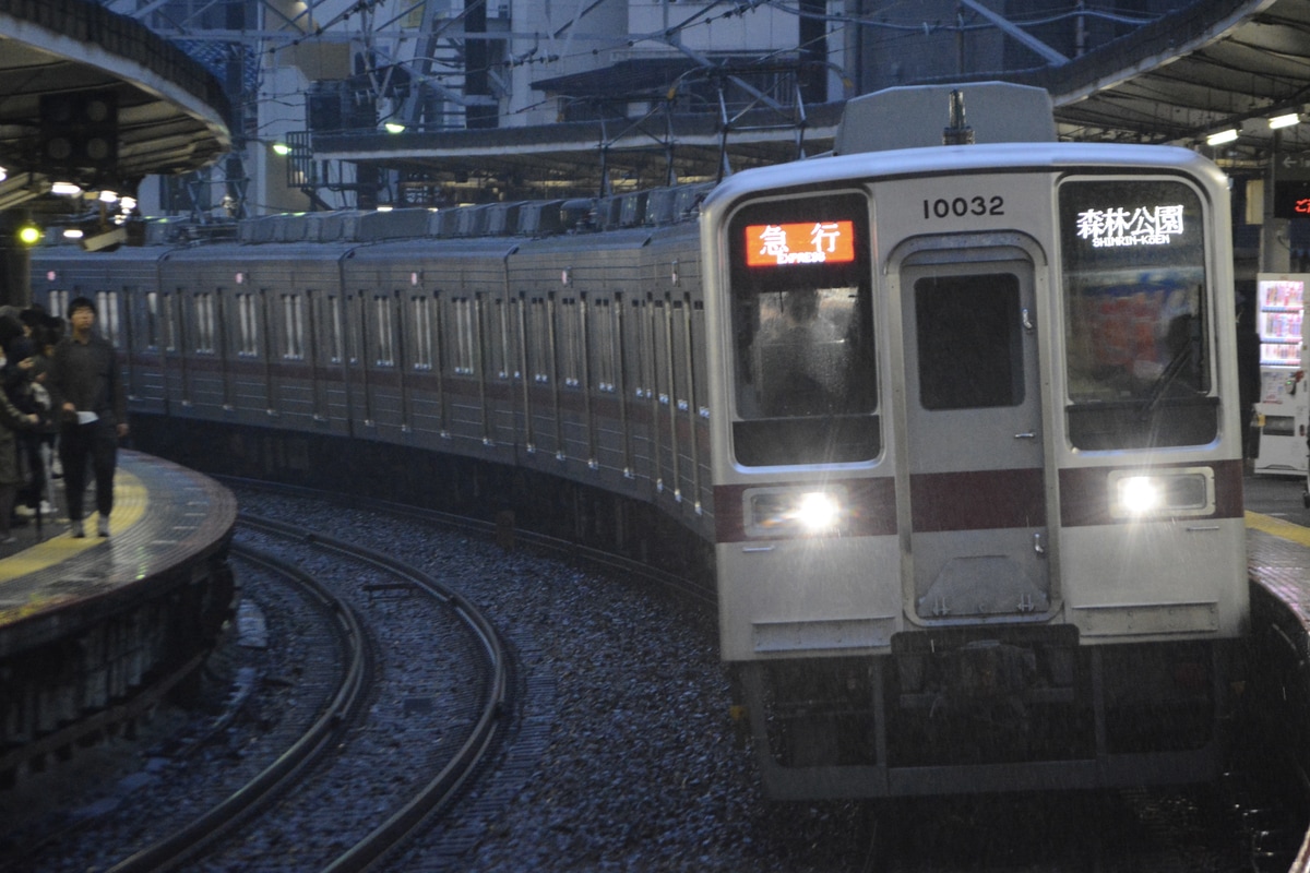 東武鉄道 森林公園検修区 10030型 11032F