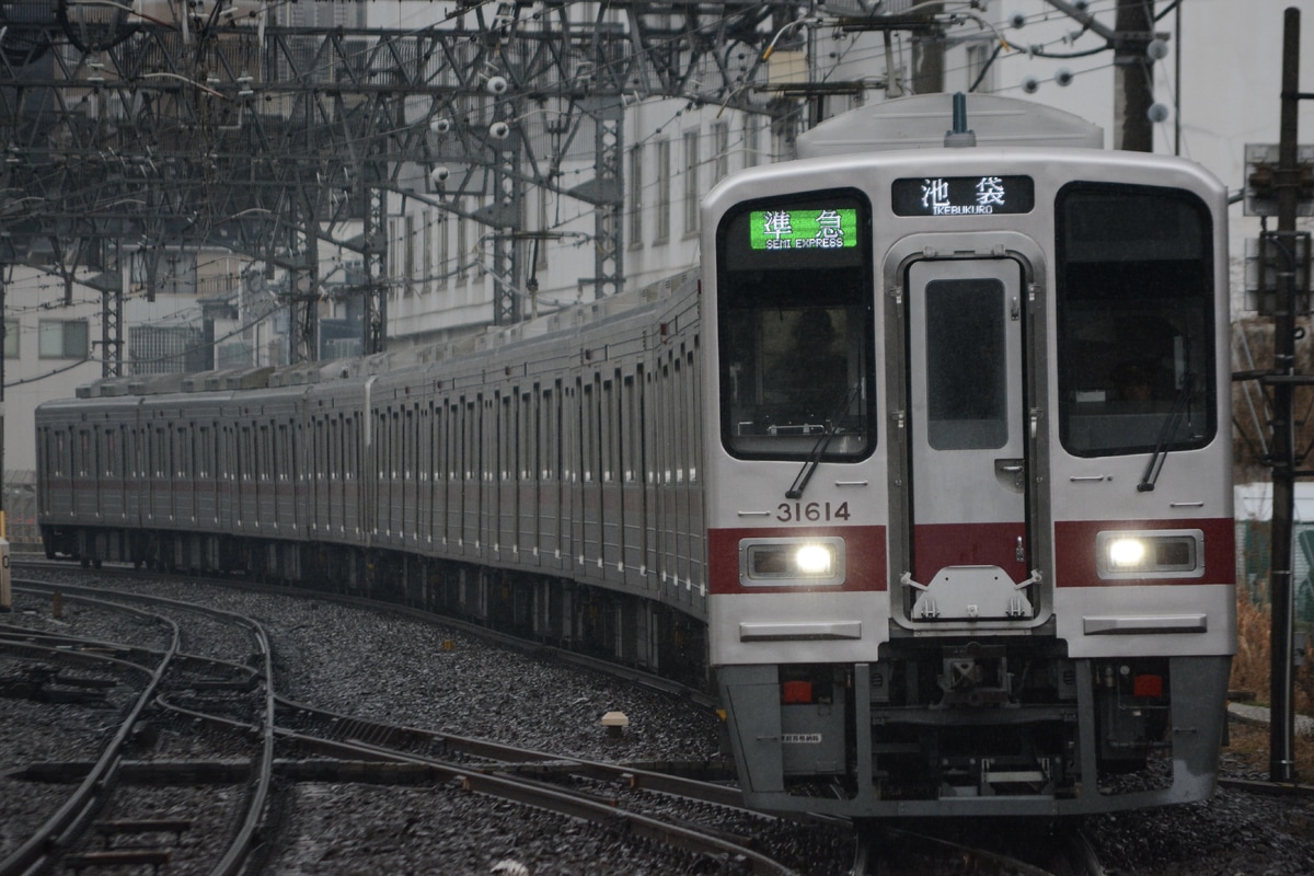 東武鉄道 森林公園検修区 30000型 31614F