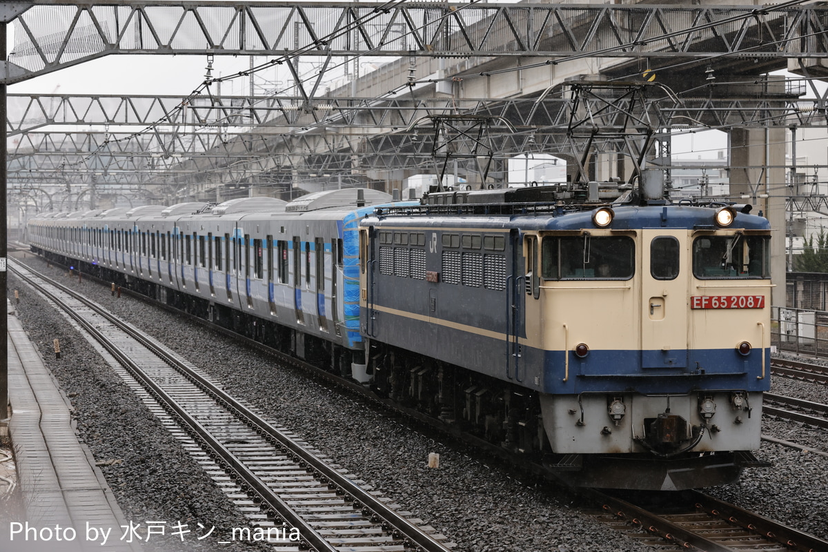 JR貨物 新鶴見機関区 EF65 2087