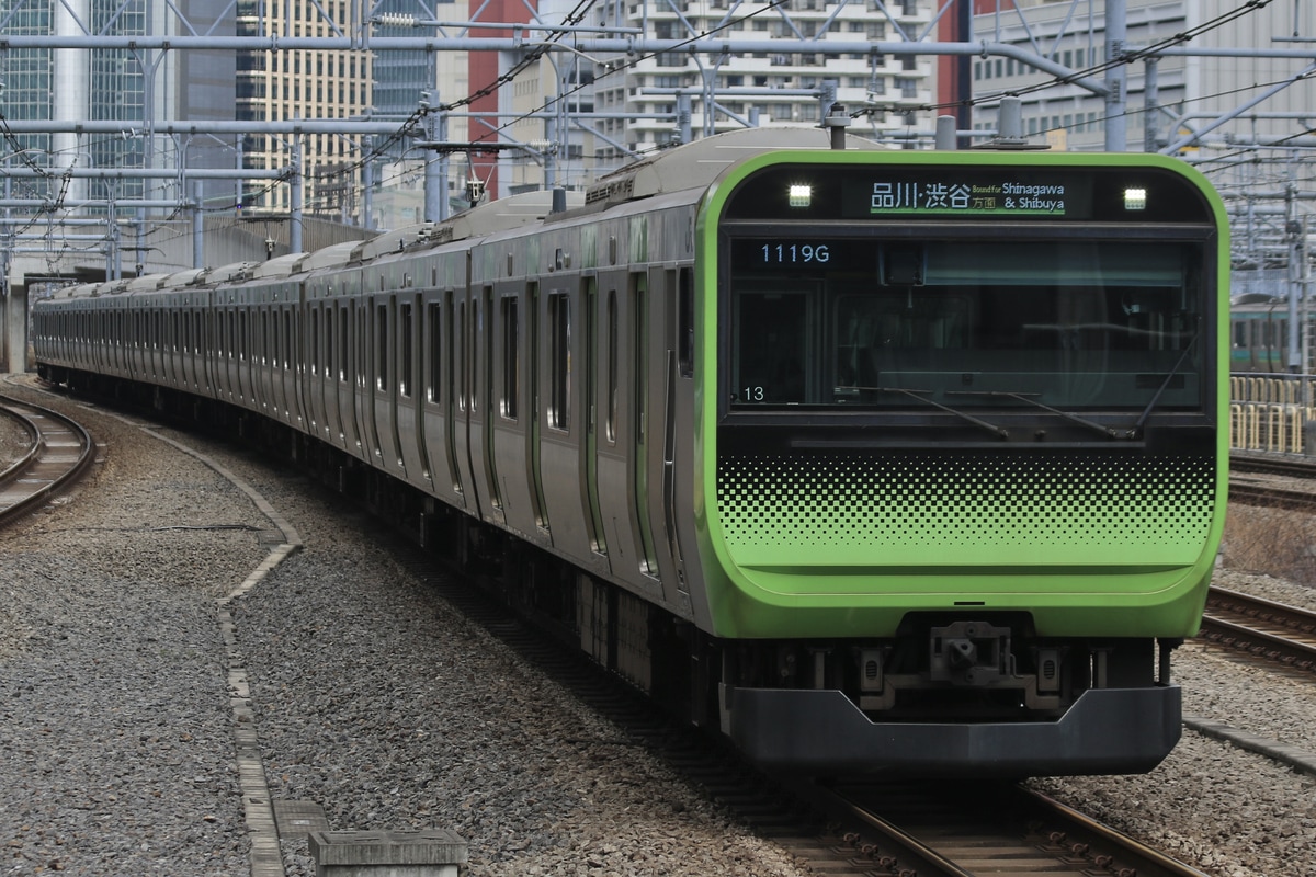 JR東日本 東京総合車両センター本区 E235系 トウ13編成