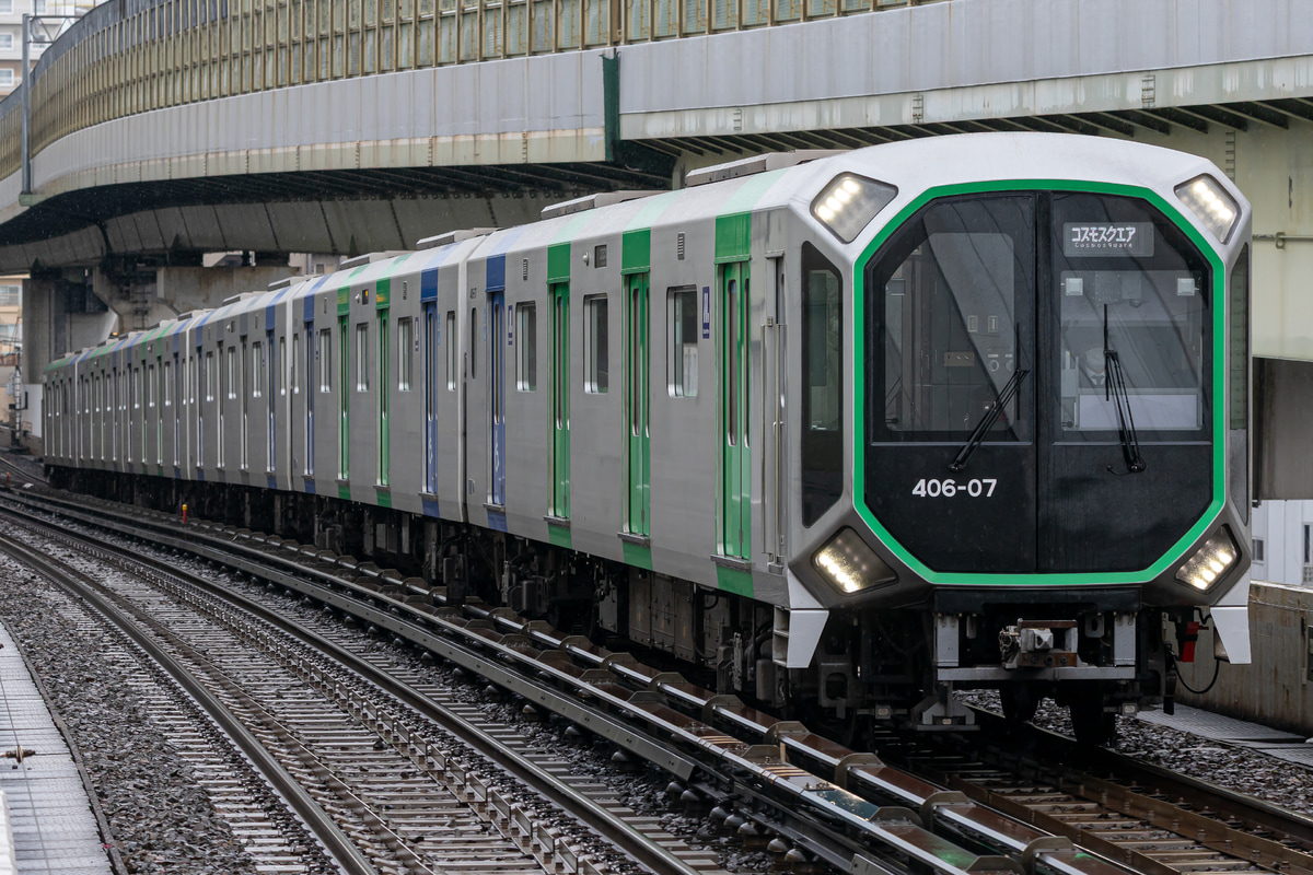 大阪市交通局  400系 406-07F