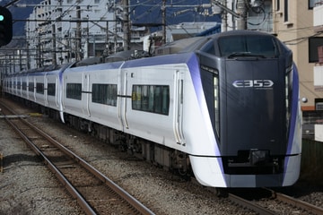 JR東日本E353系モトS205編成を西八王子駅で撮影した画像