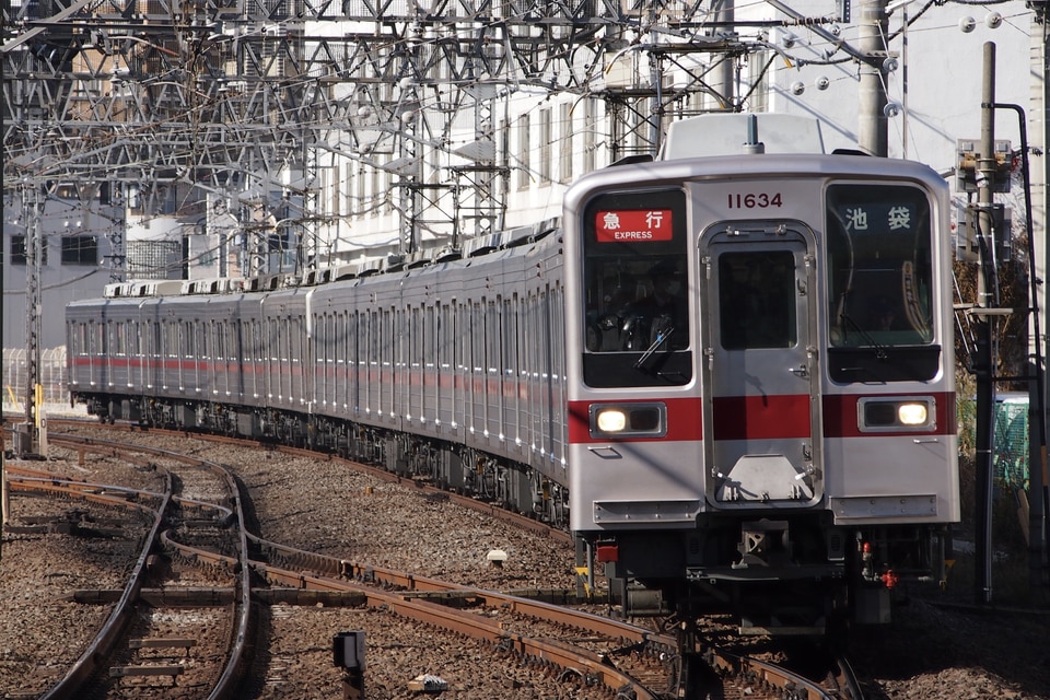 東武10030型11634F<br class="br-sp" />(11634編成)の写真