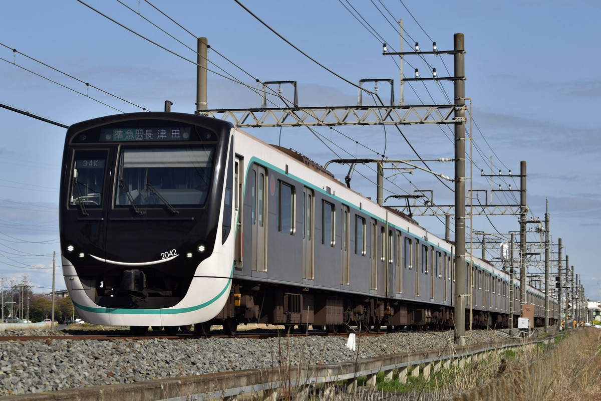 東武鉄道 長津田検車区 2020系 2142F