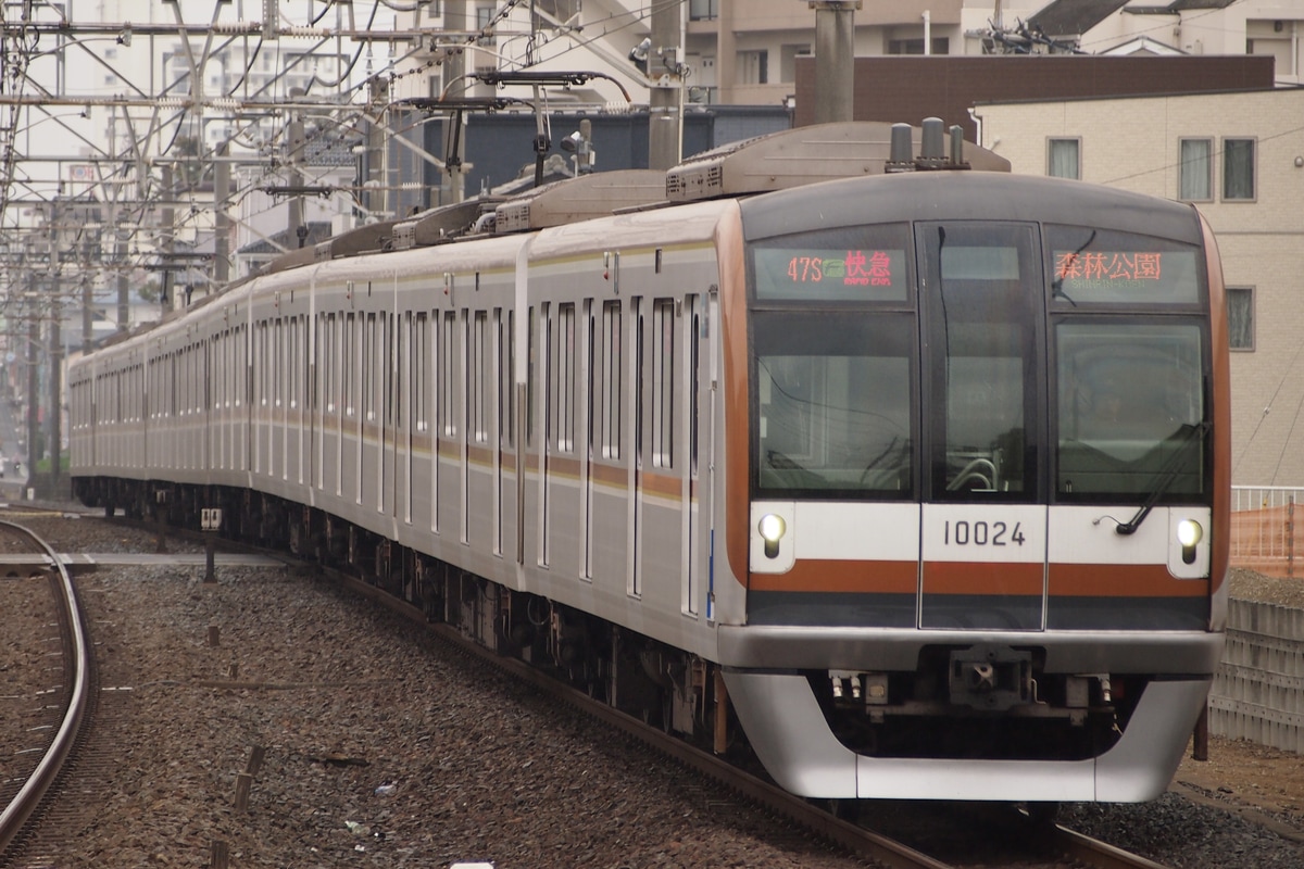 東京メトロ 和光検車区 10000系 10124F