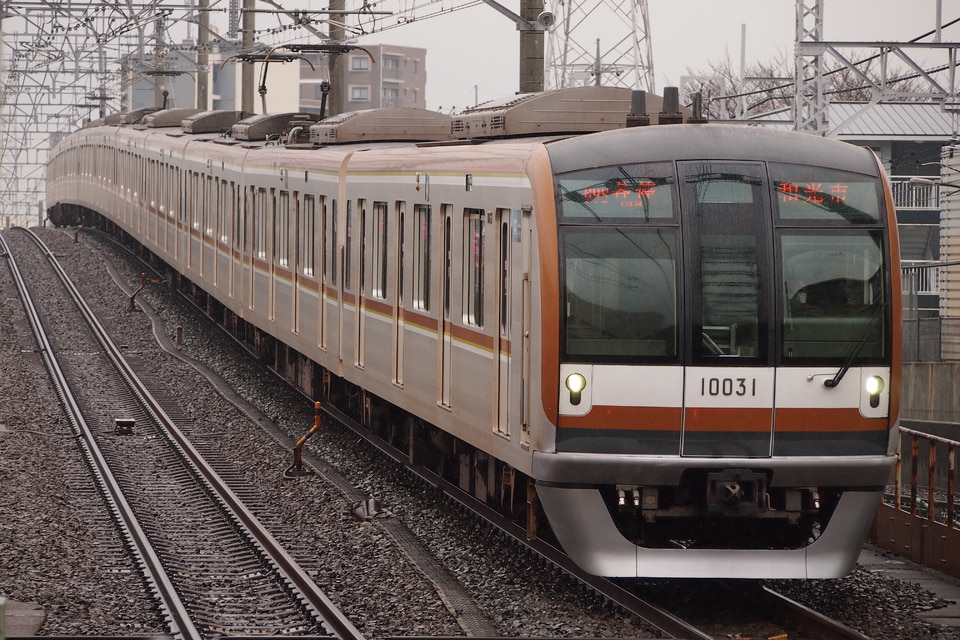 東京メトロ 10000系 10131Fの写真
