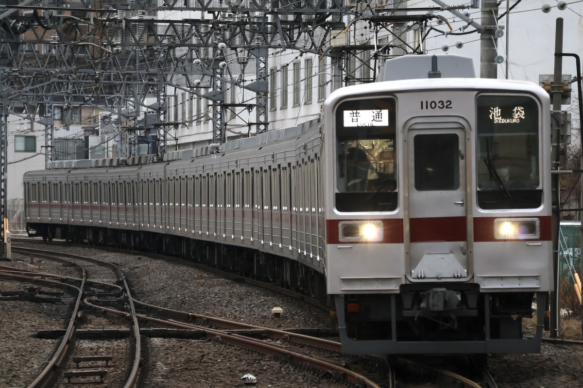 東武鉄道 森林公園検修区 10030型 11032F