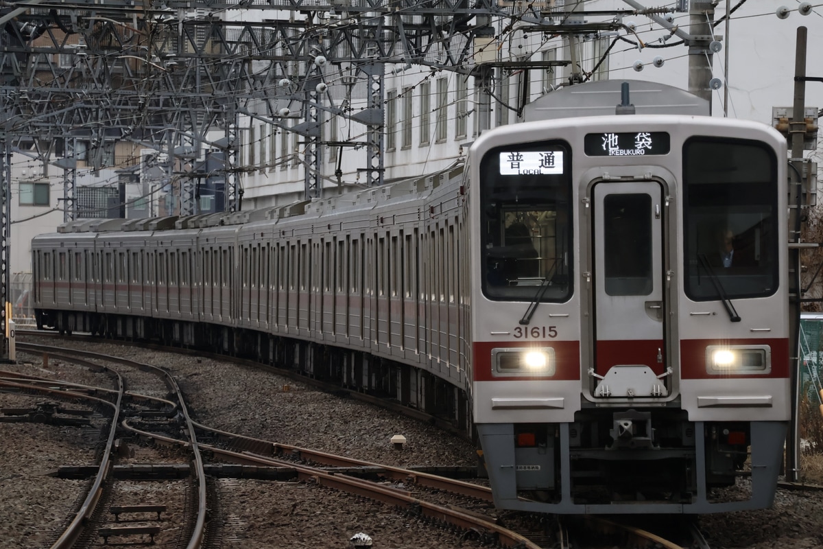 東武鉄道 森林公園検修区 30000型 31615F