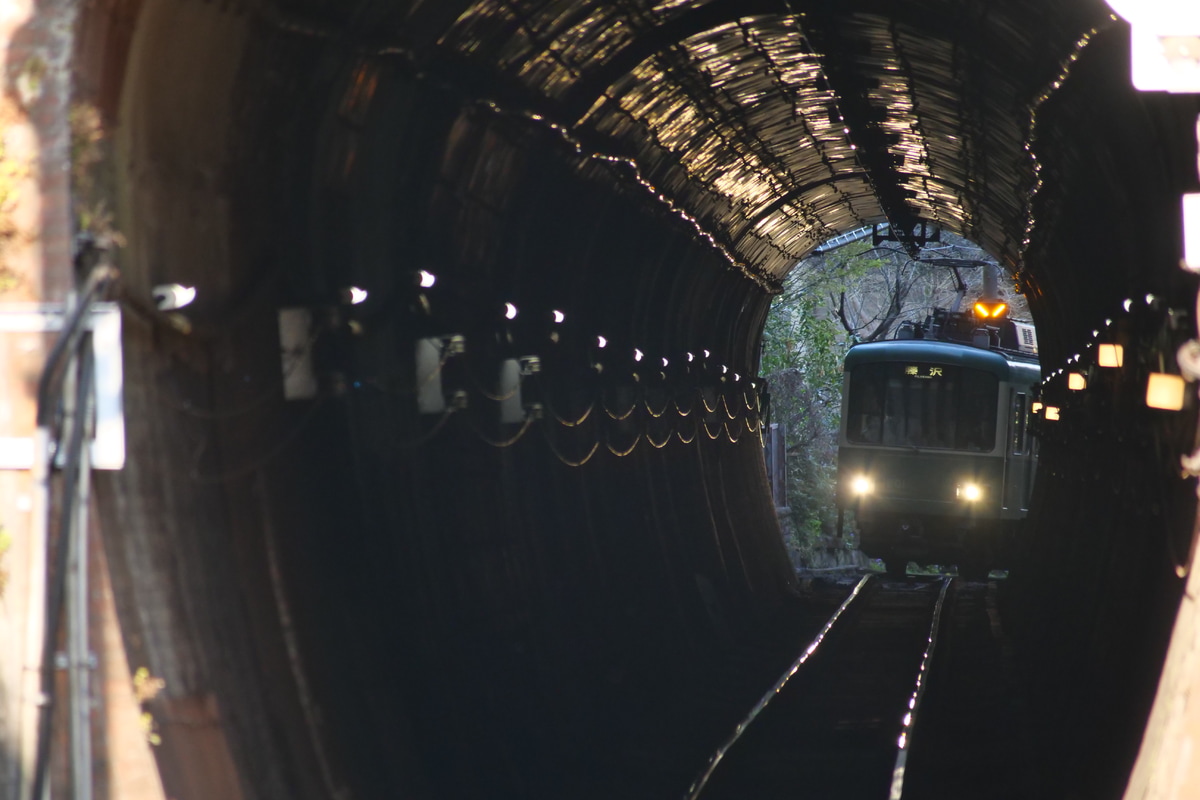 江ノ島電鉄 極楽寺検車区 1000形 1201F