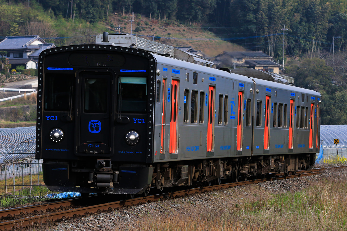 JR九州 長崎鉄道事業部佐世保車両センター YC1系 YC1-211+YC1-1211