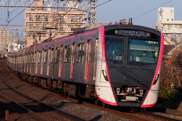 東京都交通局5500形5513Fを京成大和田～八千代台間で撮影した画像
