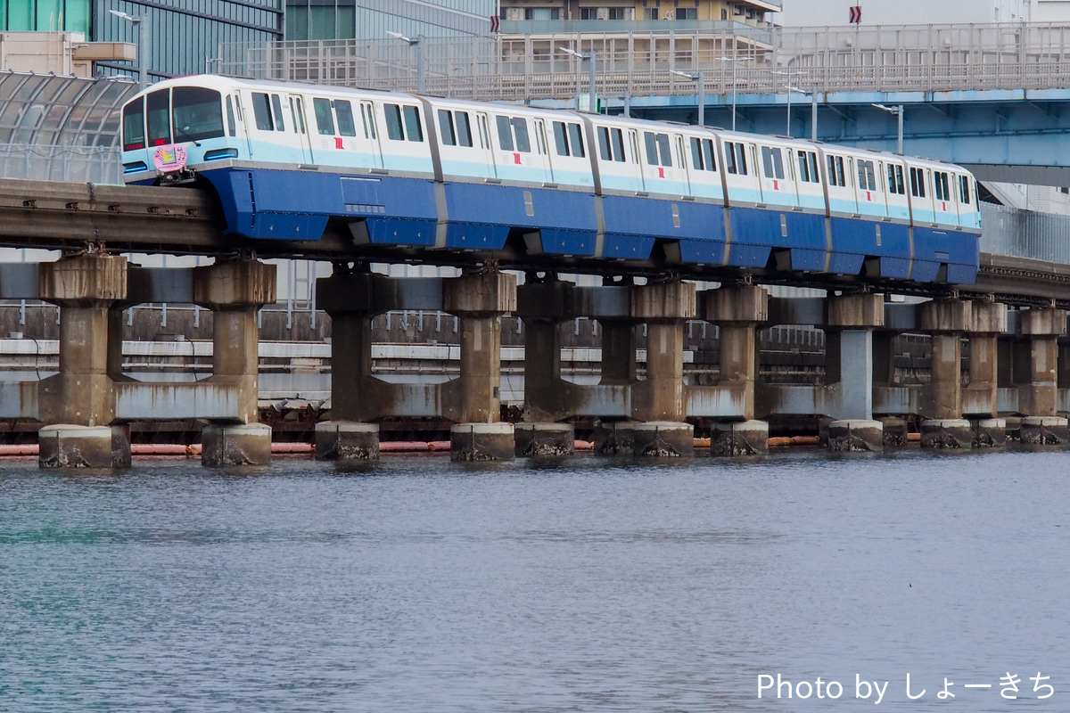 東京モノレール 昭和島車両区 10000形 10041F