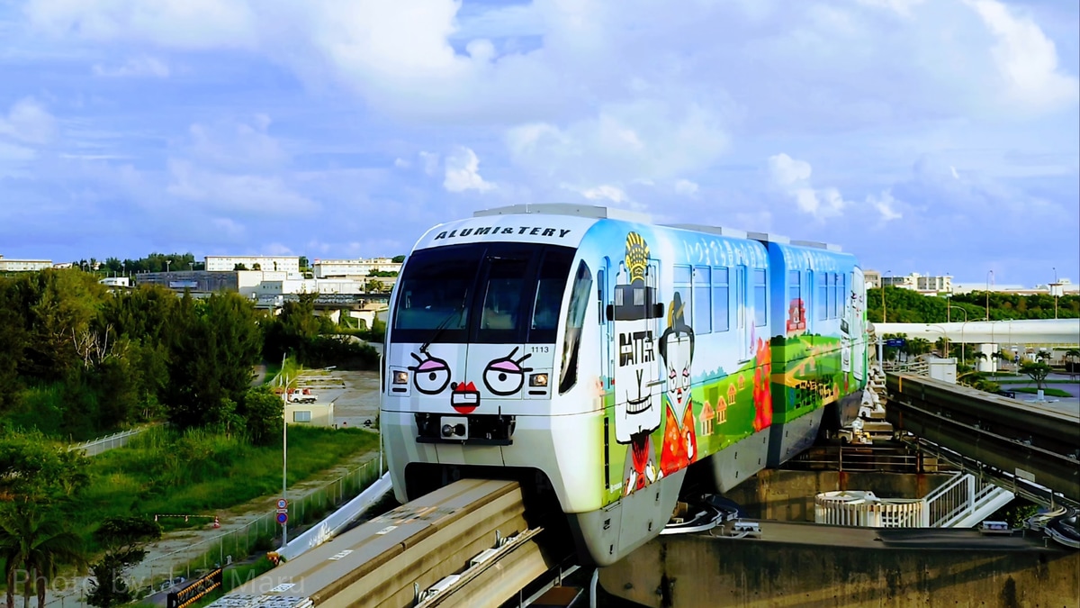 沖縄都市モノレール 沖縄都市モノレール運営基地 1000形 13編成