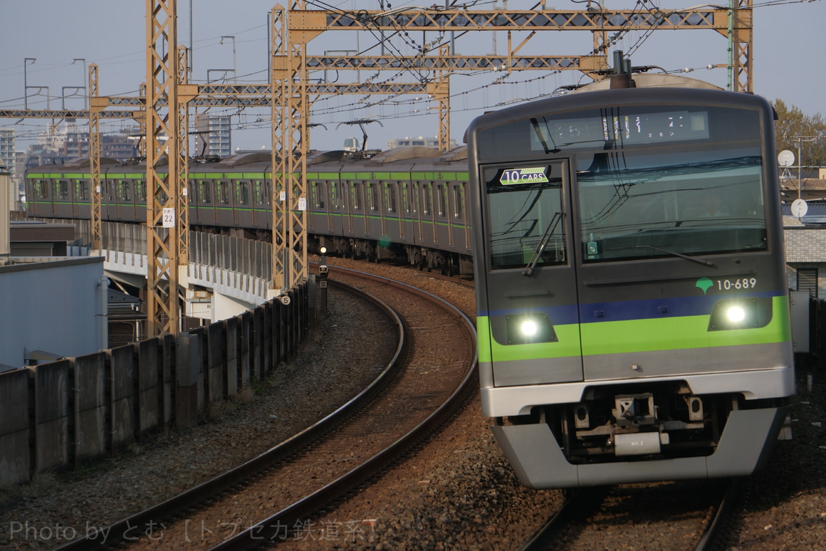 東京都交通局 大島車両検修場 10-300形 10-680編成