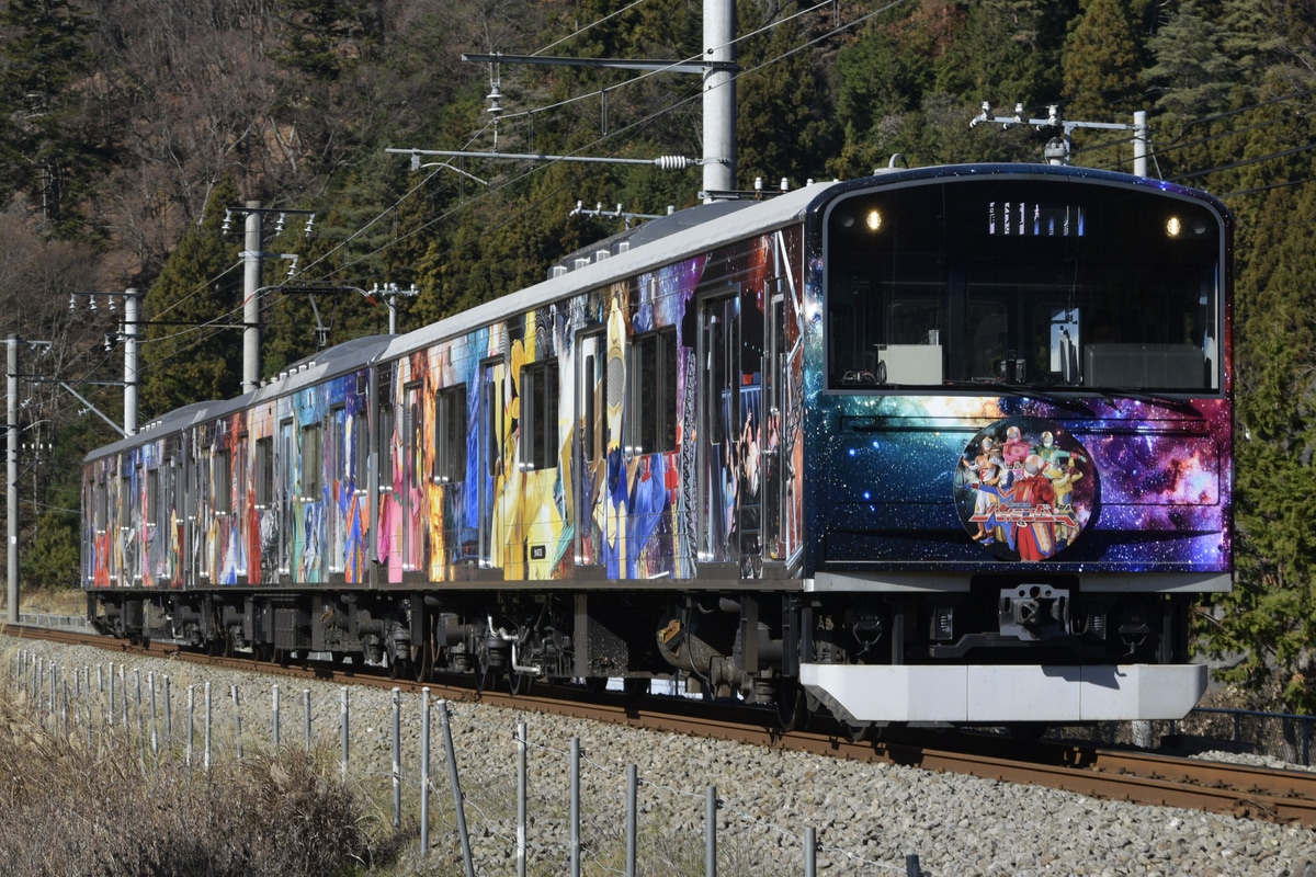 富士山麓電気鉄道  6000系 6703F
