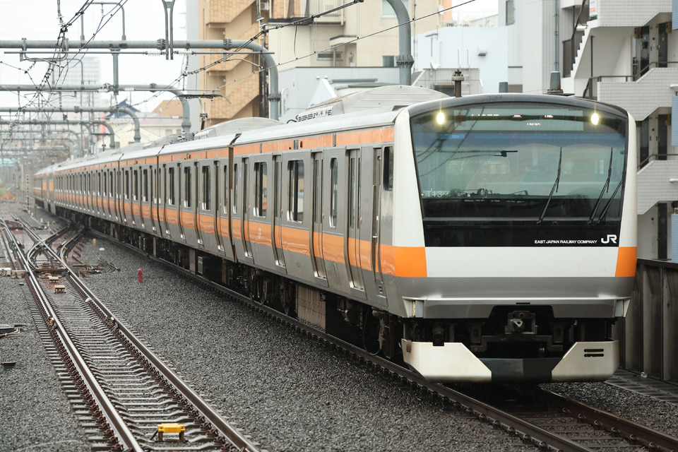 JR東E233系トタT13編成<br class="br-sp" />(T13編成)の写真
