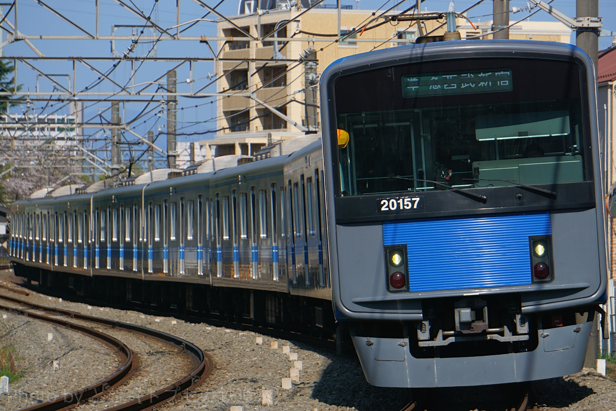 西武鉄道  20000系 20157F