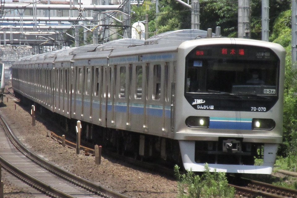 東臨70-000形Z7編成<br class="br-sp" />(70-071F)(東臨7)の写真