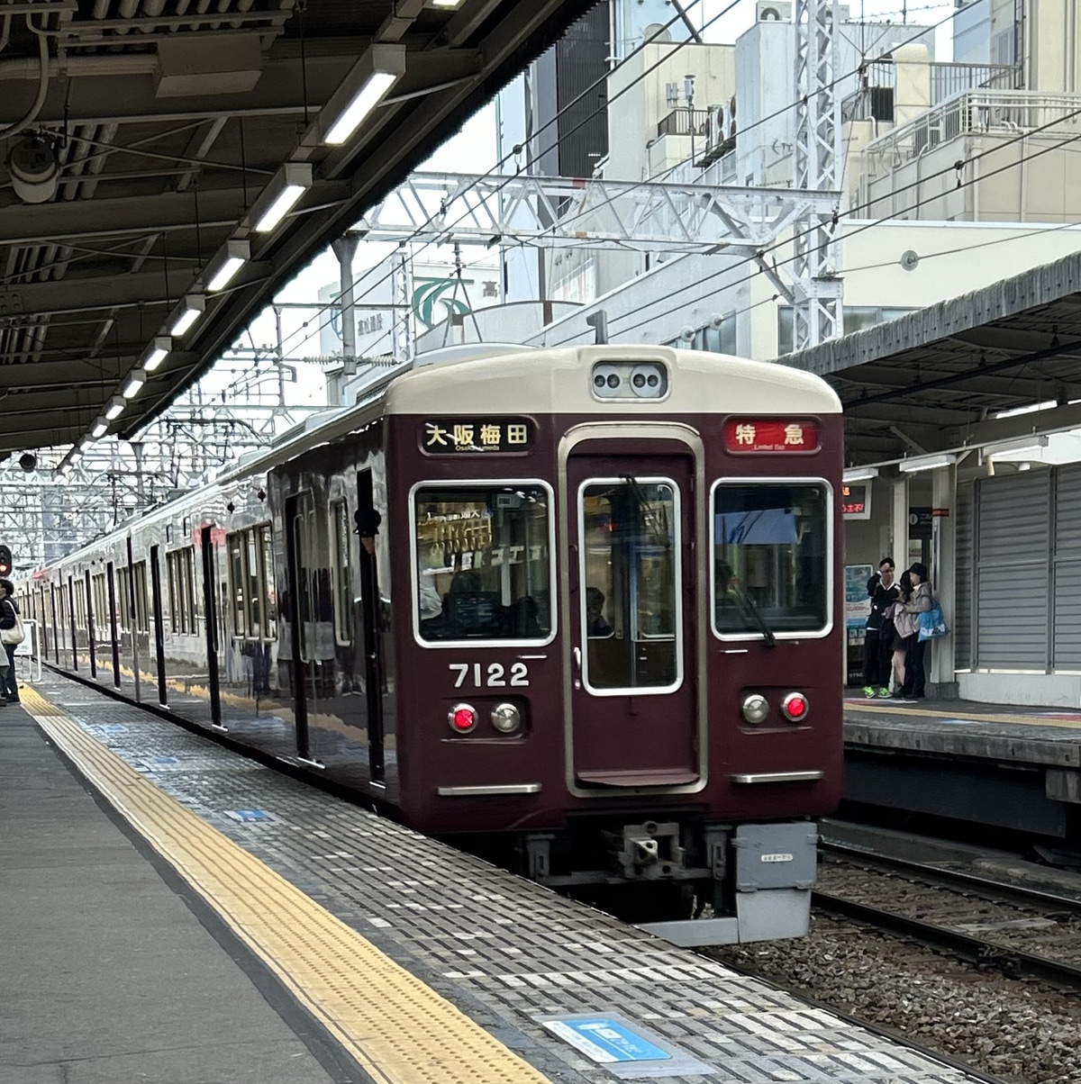 阪急電鉄 西宮車庫 7000系 7022f