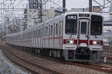 東武鉄道30000系31414Fを成増～和光市間で撮影した画像