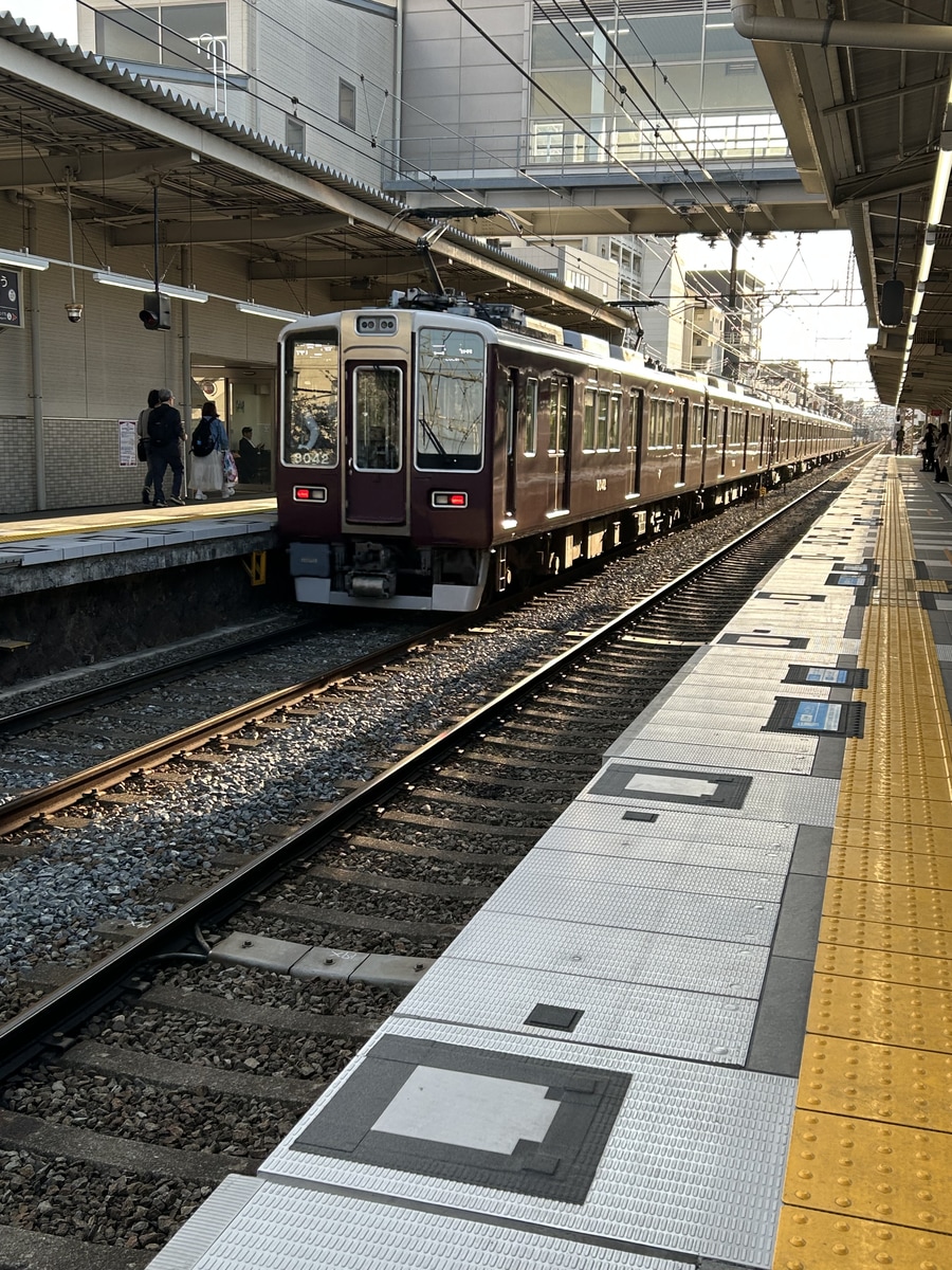 阪急電鉄 西宮車庫 8000系 8042f