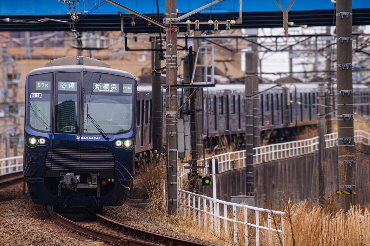 相模鉄道 かしわ台車両センター 20000系 20104f
