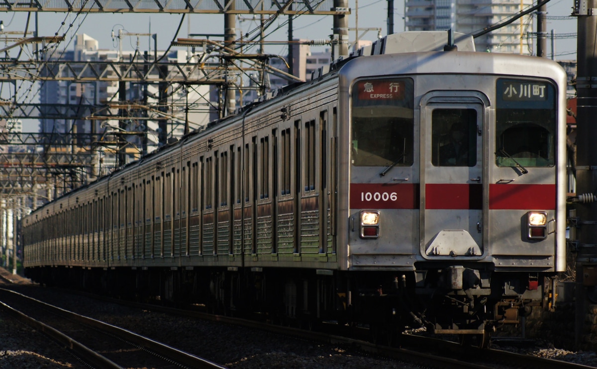 東武鉄道 森林公園検修区 10000系 11006F