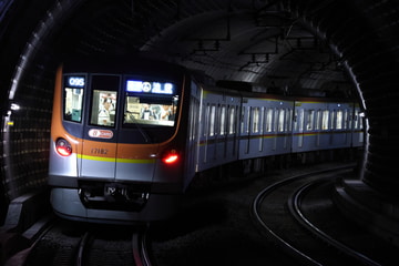 by横