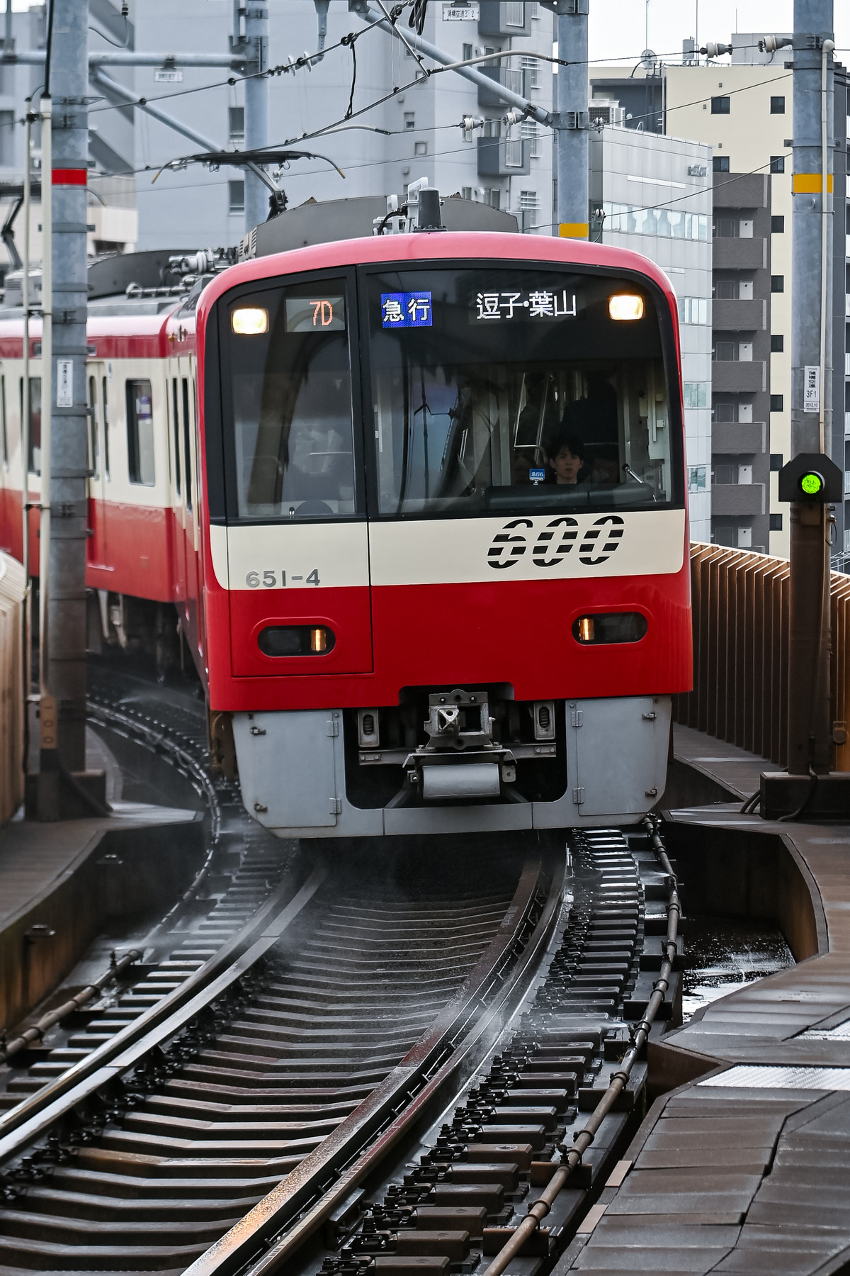 京急電鉄 新町検車区 600形 6511-