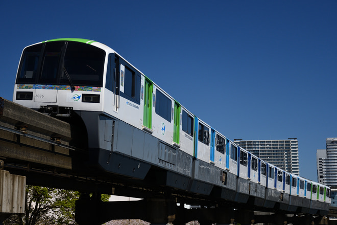 昭和島車両区2000形2031Fを天王洲アイル～大井競馬場前間で撮影した写真