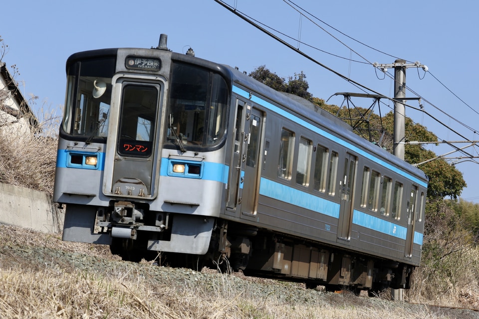 JR四7000系7023の写真