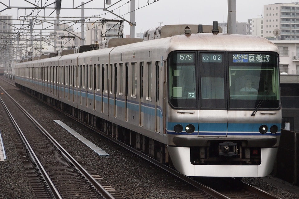 メトロ07系07-102F<br class="br-sp" />(07-102編成)の写真