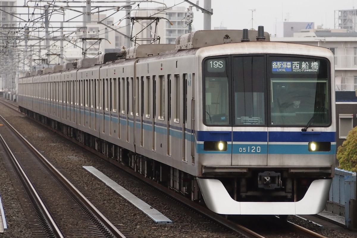 東京メトロ 深川検車区 05系 05-120F