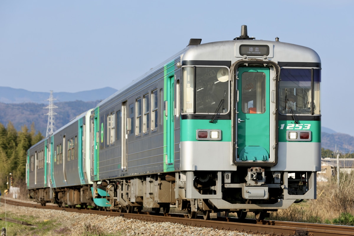 JR四国 徳島運転所 1200形 1253