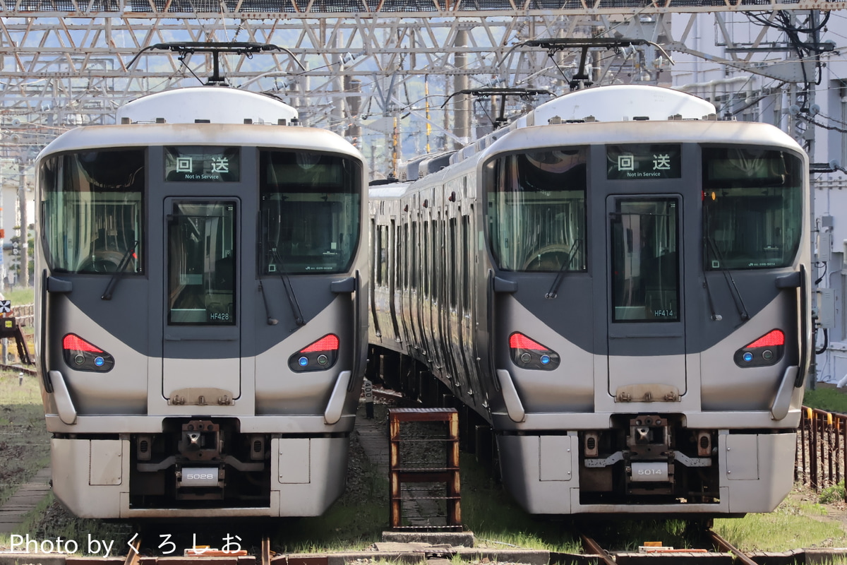 JR西日本 吹田総合車両所日根野支所 225系 HF428編成