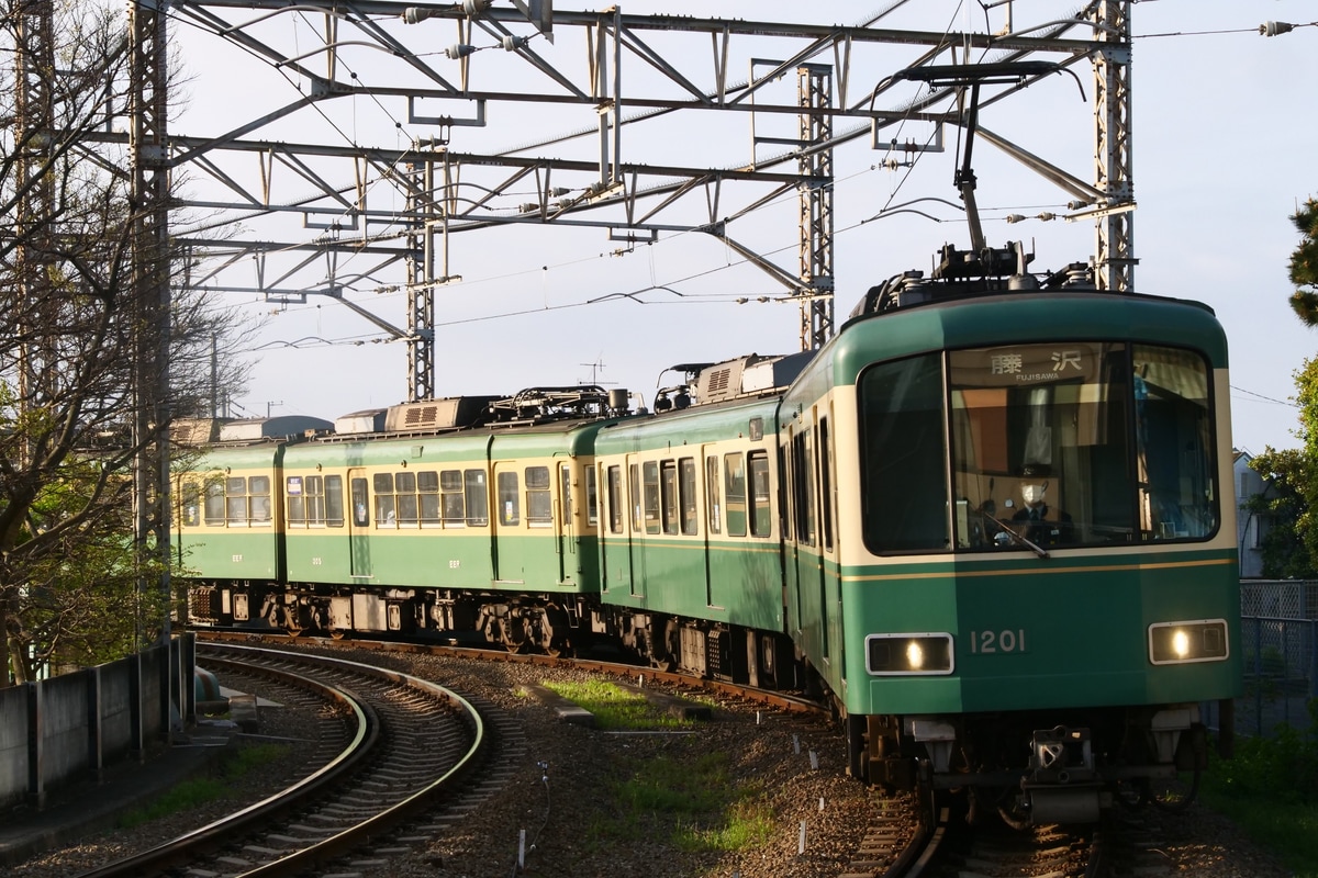 江ノ島電鉄 極楽寺検車区 1000形 1201F