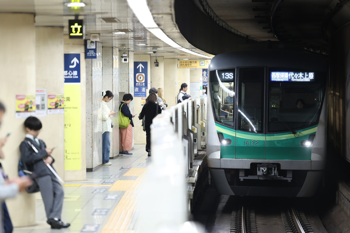 東京メトロ 綾瀬検車区 16000系 16122F