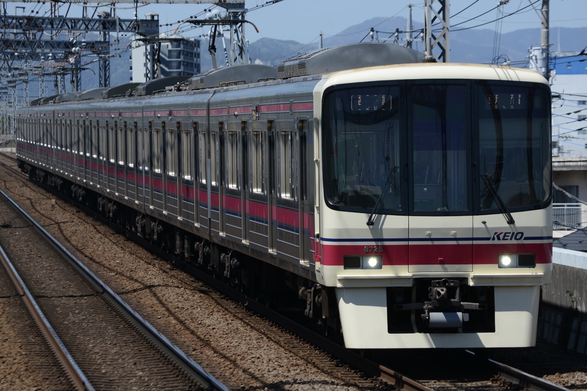 京王電鉄 若葉台検車区 8000系 8725F