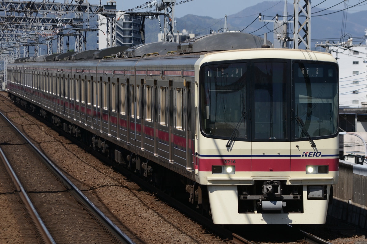 京王電鉄 若葉台検車区 8000系 8714F