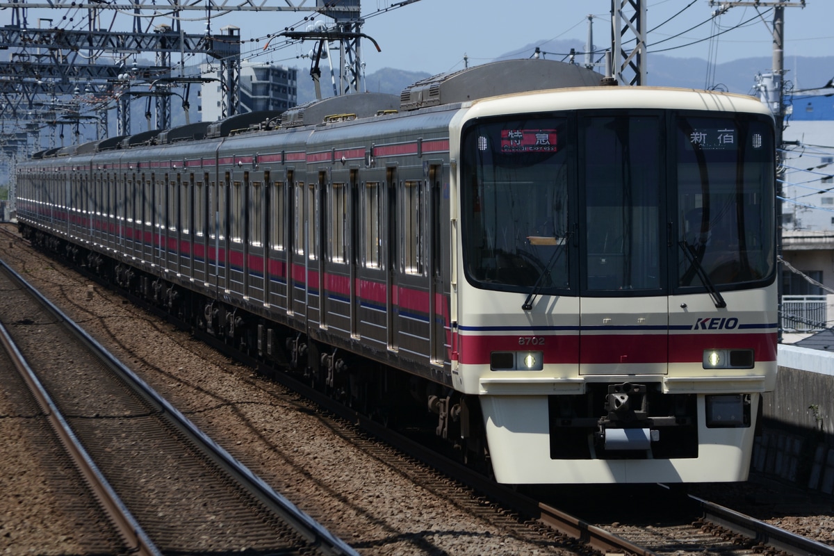 京王電鉄 若葉台検車区 8000系 8702F