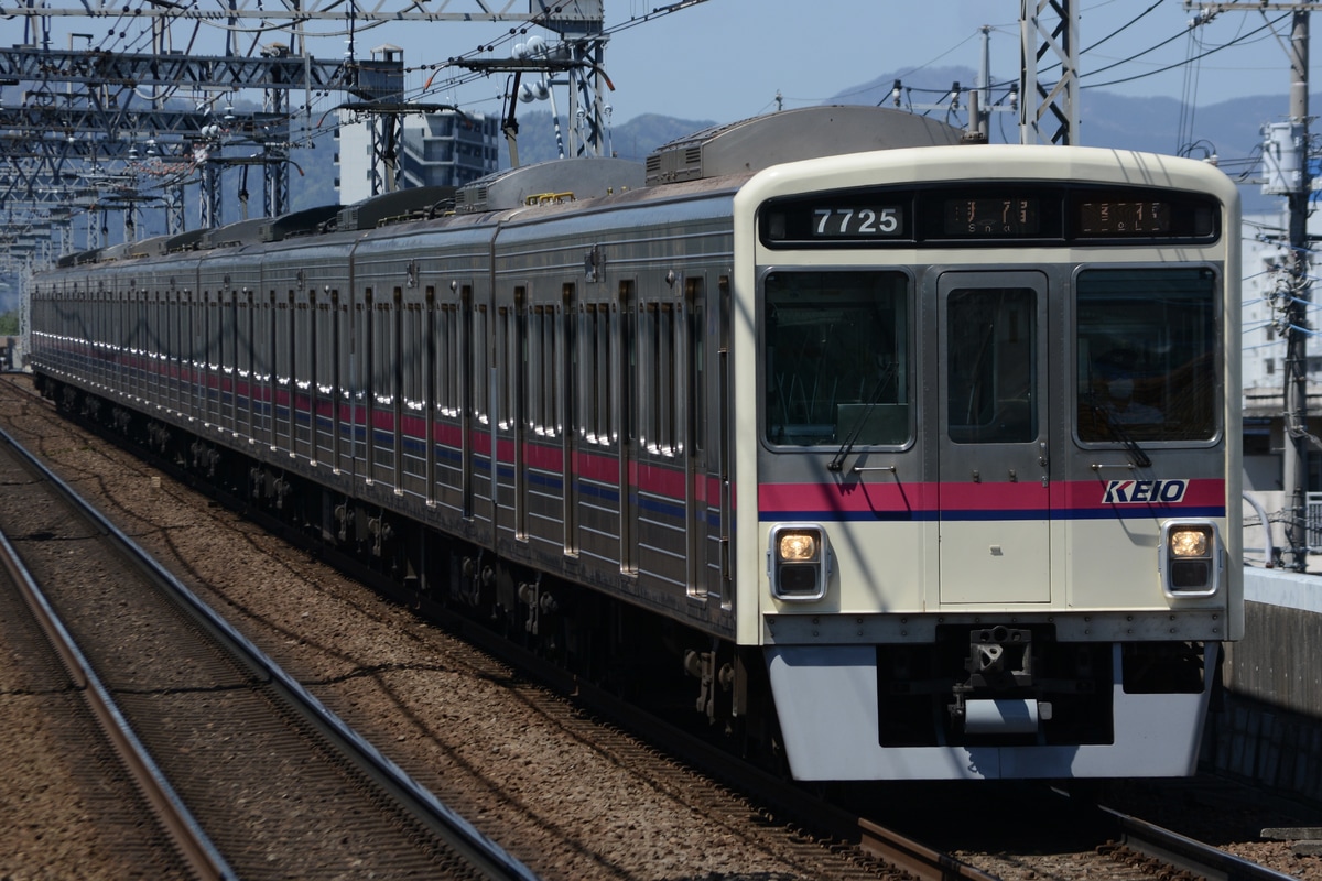 京王電鉄 若葉台検車区 7000系 7725F