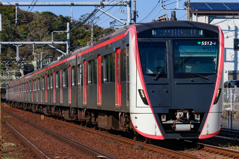 都営5500形5512編成<br class="br-sp" />(5512F)の写真