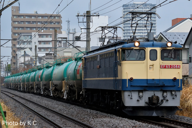 byK C